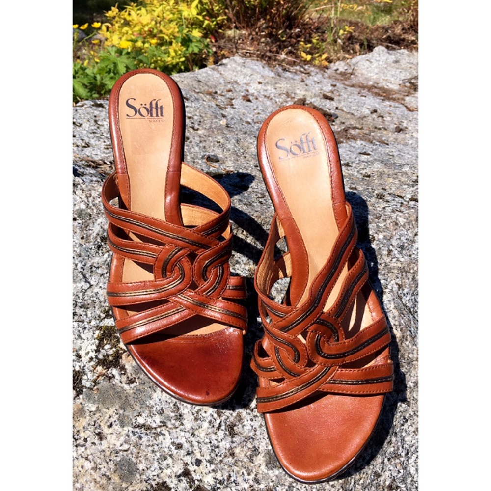 Sofft Leather Slip On Open Toe High Heeled Sandals